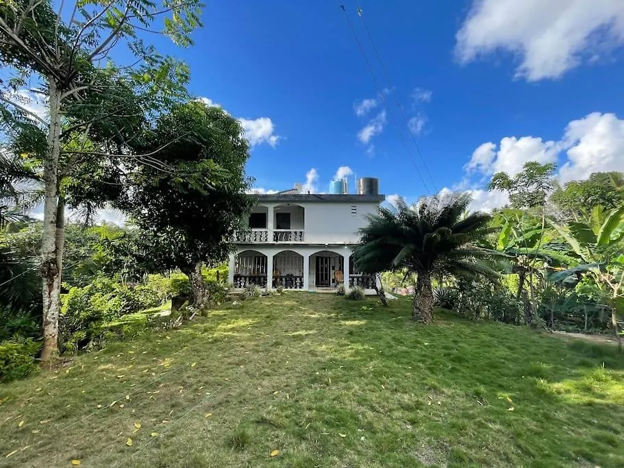 Country Home In The Hills Of Samaná Dominikanische Republik